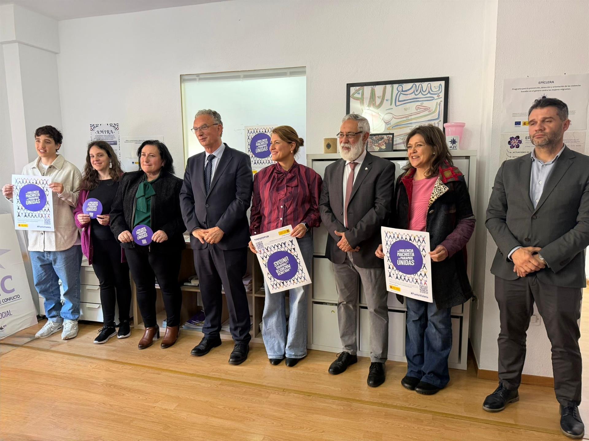 El delegado del Gobierno considera "muy penoso" que Badajoz sea la "única" capital de provincia sin adherirse a VioGén El delegado del Gobierno considera "muy penoso" que Badajoz sea la "única" capital de provincia sin adherirse a VioGén