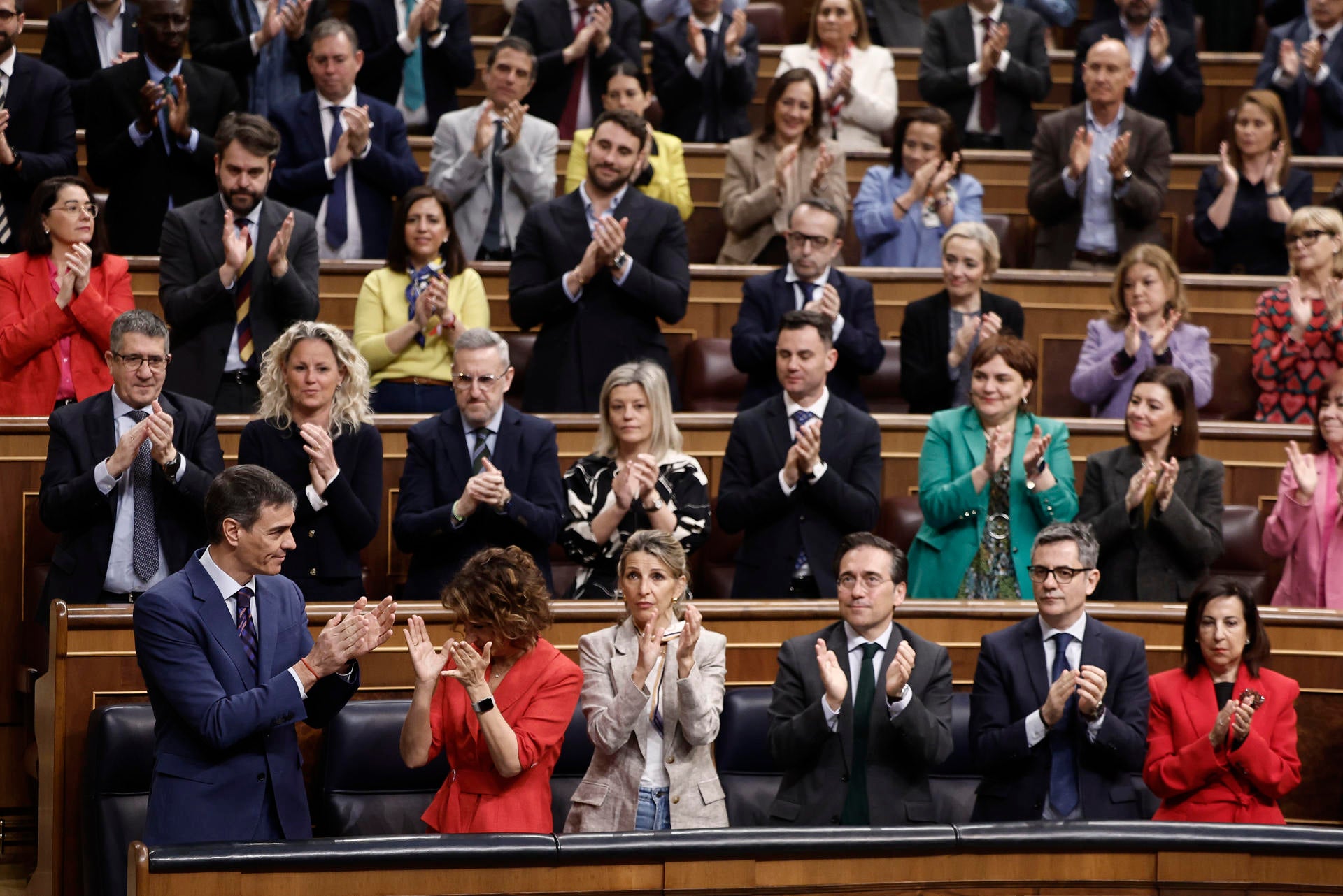 Tertulia: El 'no a la guerra' en el Congreso