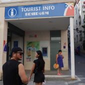 Benidorm aprueba el expediente para rehabilitar la oficina municipal de Turismo de El Torrejó