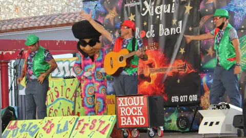 Almussafes celebra los tradicionales Bailes de Pascua durante la Semana Santa Almussafes celebra los tradicionales Bailes de Pascua durante la Semana Santa