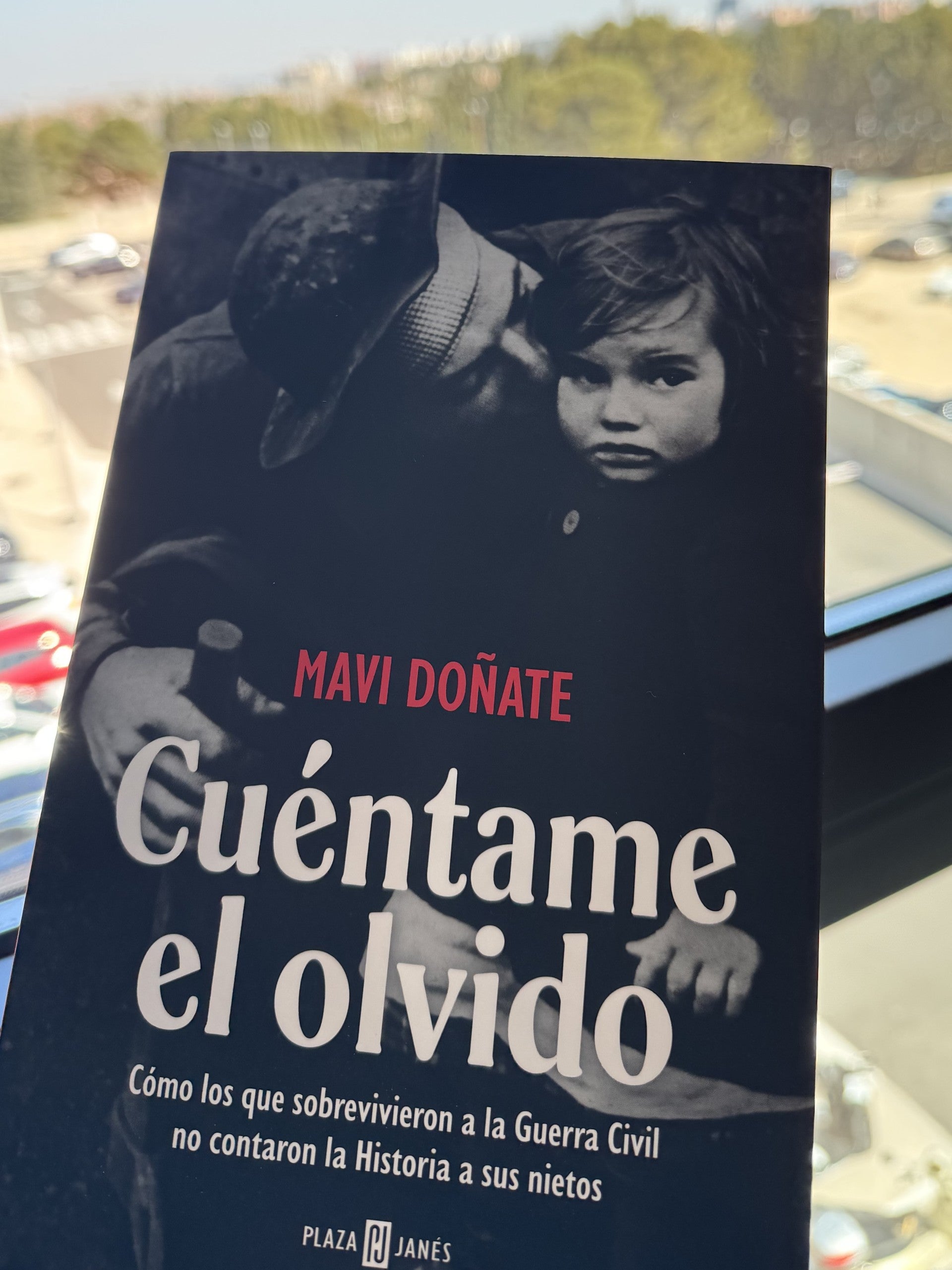 Mavi Doñate, sobre "Cuéntame el Olvido": "escribo para sanar, pero también para subsanar el olvido" Mavi Doñate, sobre "Cuéntame el Olvido": "escribo para sanar, pero también para subsanar el olvido"