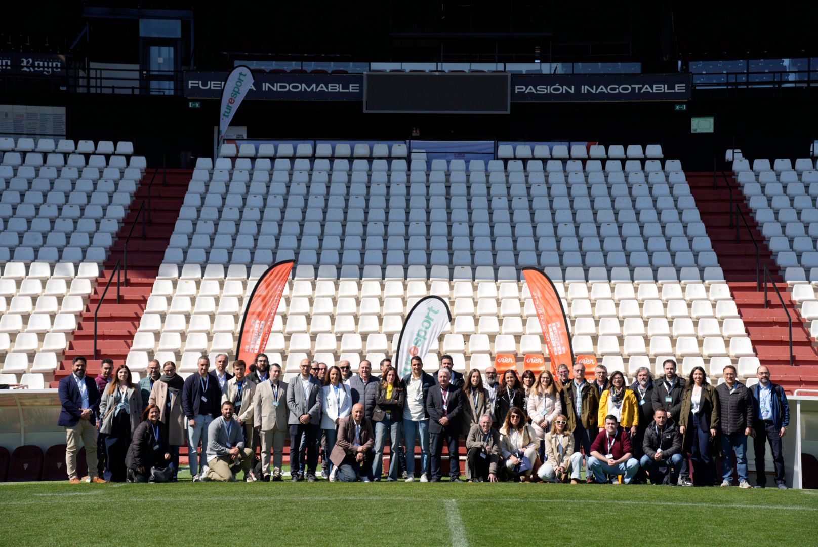 El Carlos Belmonte acogió la 'I Jornada de Turismo Deportivo' El Carlos Belmonte acogió la 'I Jornada de Turismo Deportivo'