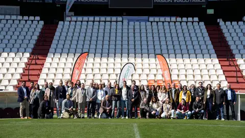 El Carlos Belmonte acogió la 'I Jornada de Turismo Deportivo' en el Carlos Belmonte de Albacete El Carlos Belmonte acogió la 'I Jornada de Turismo Deportivo' en el Carlos Belmonte de Albacete
