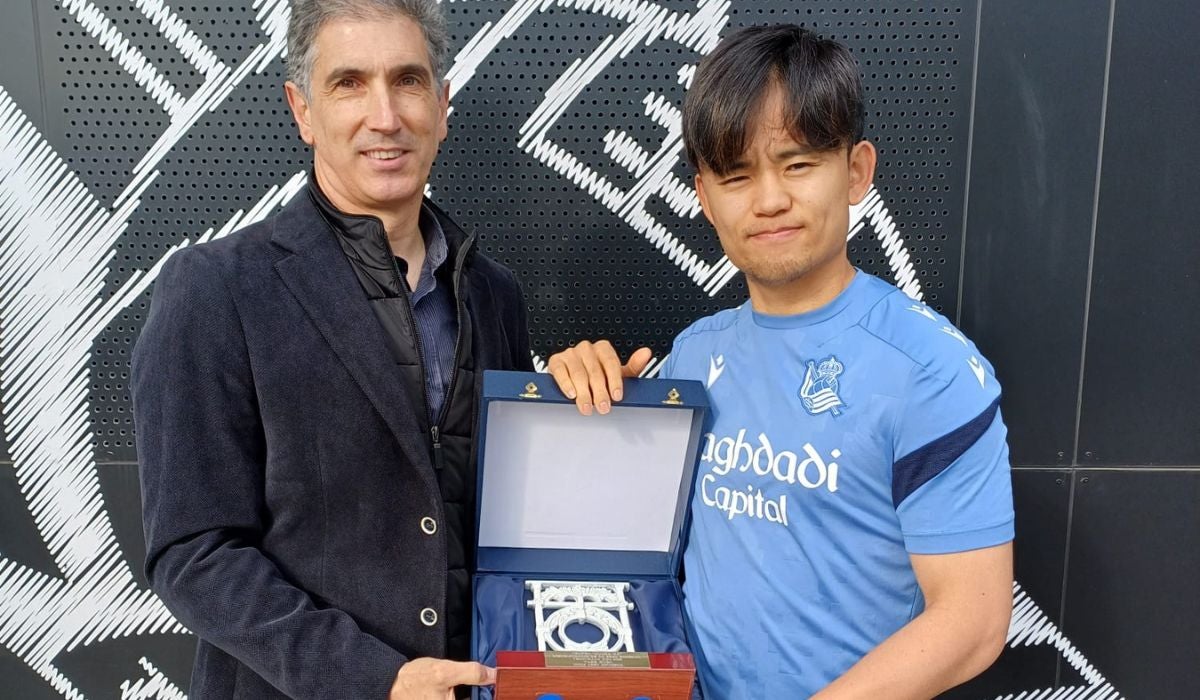 Trofeo Ducha Ya al mejor jugador de la Real Sociedad de la pasada temporada Trofeo Ducha Ya al mejor jugador de la Real Sociedad de la pasada temporada