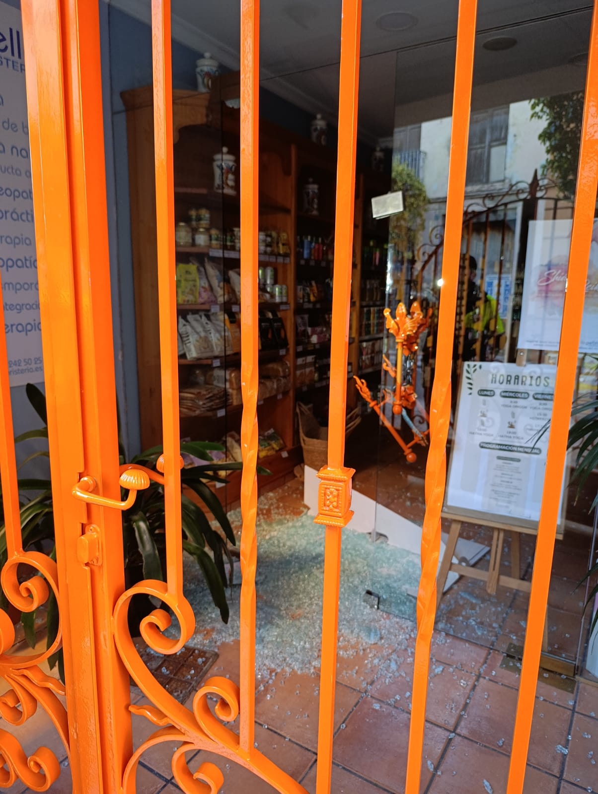 Detenido el autor de un robo con fuerza en un comercio de Algemesí Detenido el autor de un robo con fuerza en un comercio de Algemesí