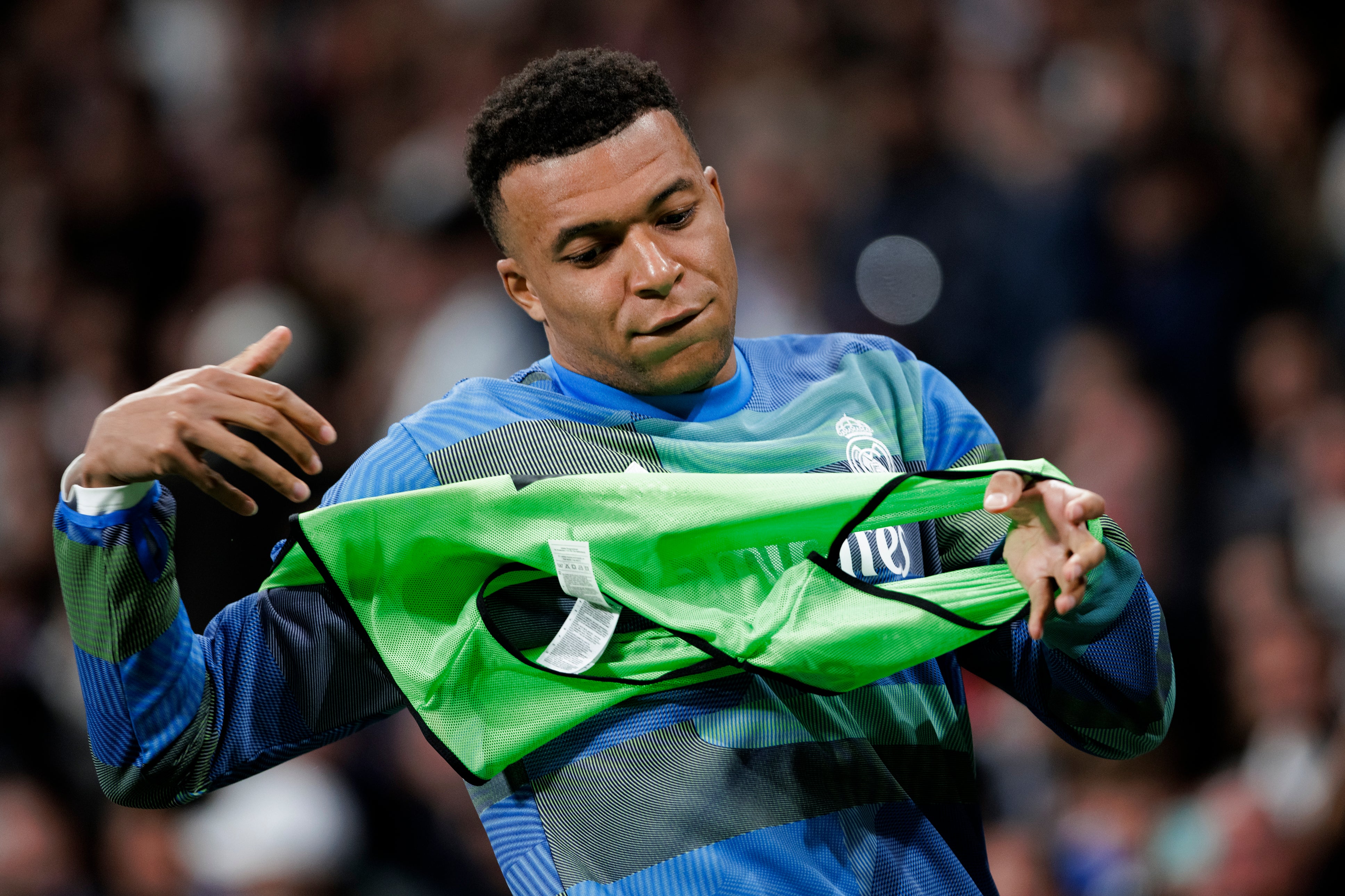 Mbappé desmiente que los médicos del Real Madrid se equivocasen de rodilla Mbappé desmiente que los médicos del Real Madrid se equivocasen de rodilla