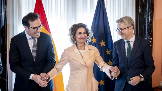 María Jesús Montero, Carlos Cuerpo y Arcadi España, en la entrega de carteras María Jesús Montero, Carlos Cuerpo y Arcadi España, en la entrega de carteras