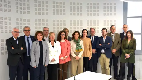 Representantes de las sociedades y entidades que ponen en marcha la Alianza Estratégica para la Salud VascularLas enfermedades vasculares causan cada año casi 13.000 muertes en la Comunidad Valenciana Representantes de las sociedades y entidades que ponen en marcha la Alianza Estratégica para la Salud VascularLas enfermedades vasculares causan cada año casi 13.000 muertes en la Comunidad Valenciana
