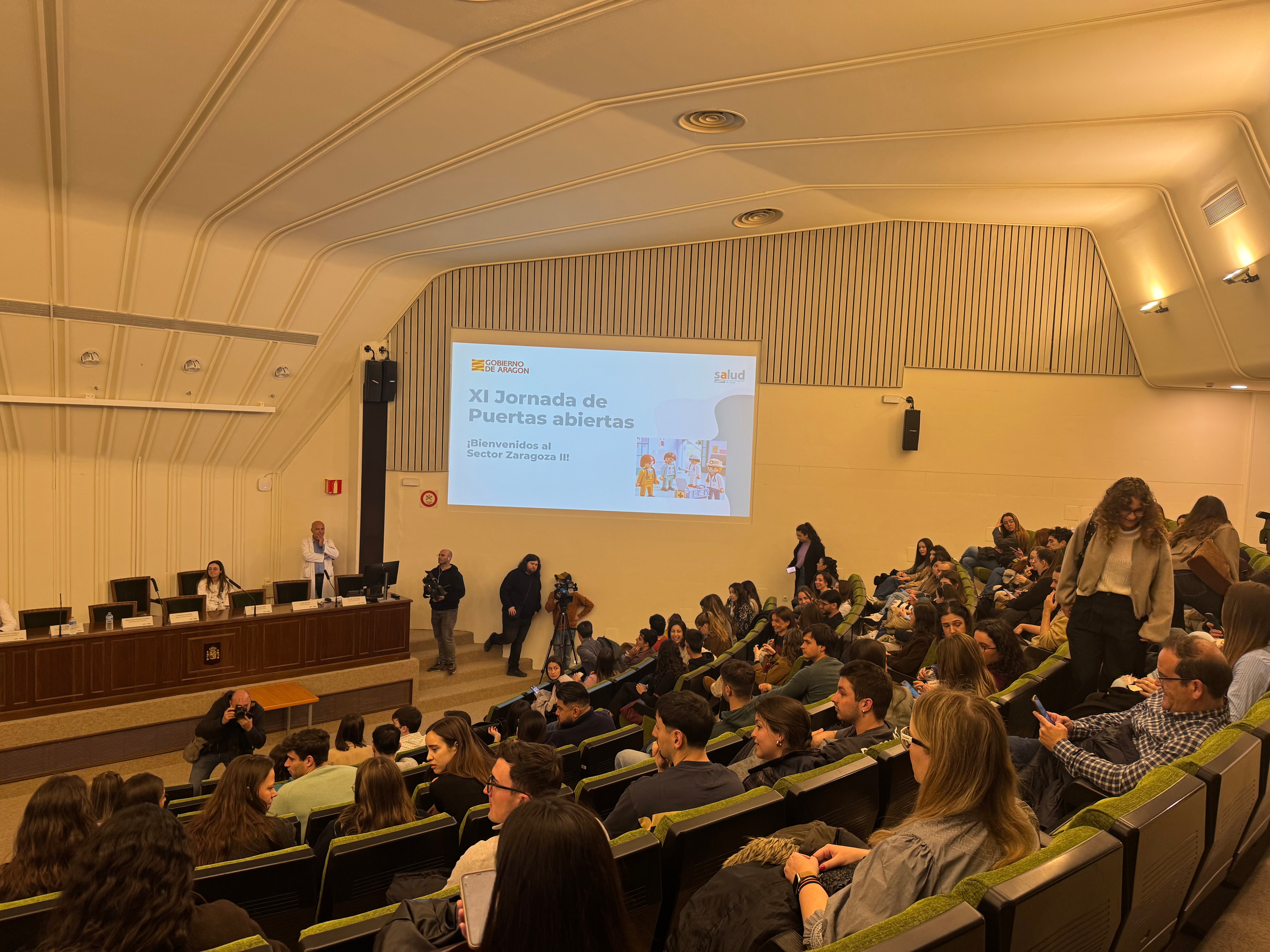 El Miguel Servet da a conocer su oferta docente a más de 250 futuros MIR El Miguel Servet da a conocer su oferta docente a más de 250 futuros MIR