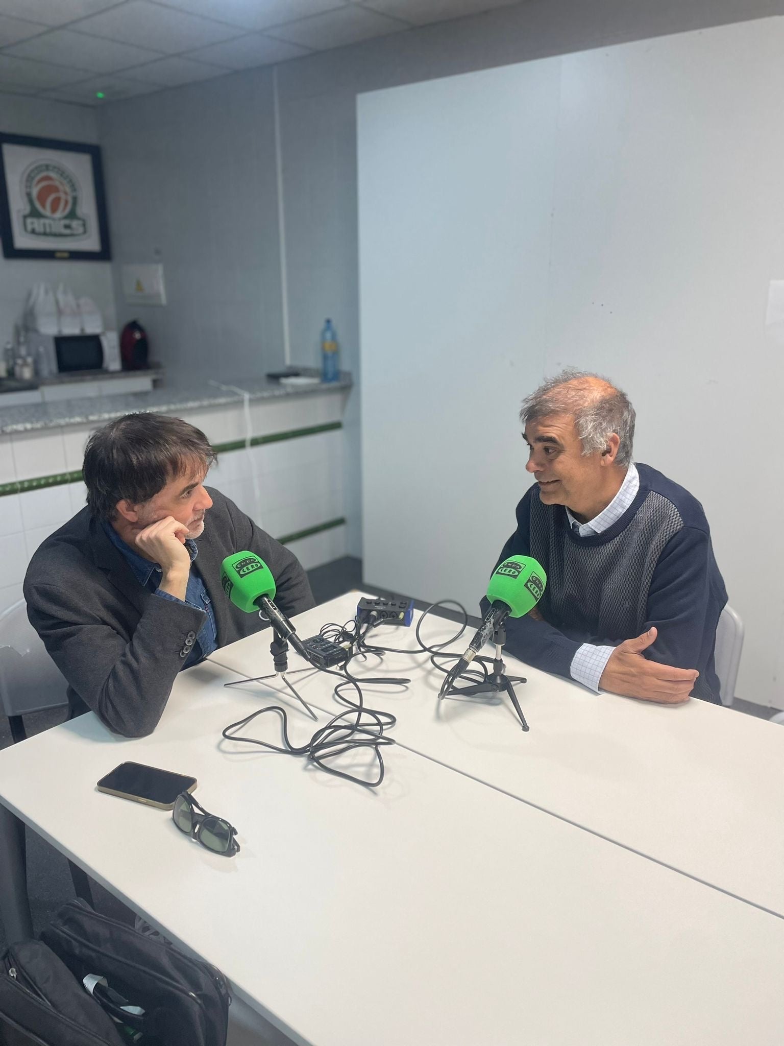 Javier Fortuño, presidente de Amics: "El proyecto pasa por subir a Primera FEB y consolidarse" Javier Fortuño, presidente de Amics: "El proyecto pasa por subir a Primera FEB y consolidarse"