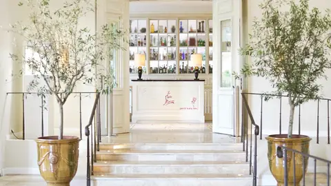 La Petite Maison aterriza en Puente Romano Marbella redefiniendo la gastronomía mediterránea en la ciudad Info