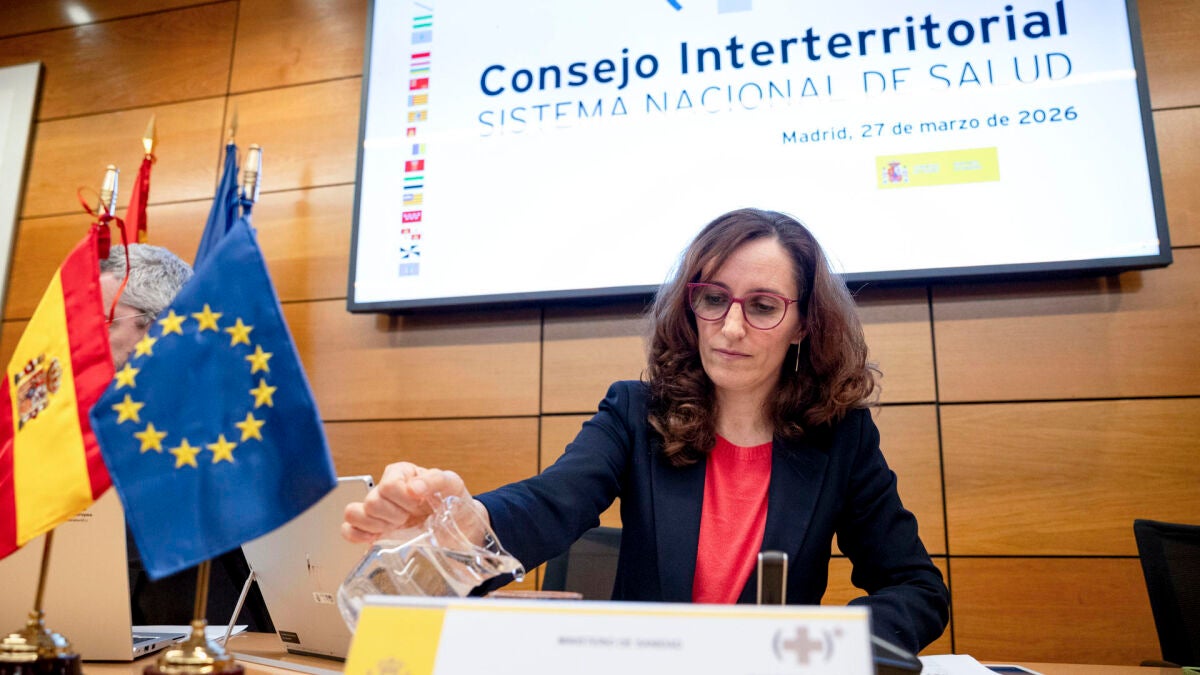 Mónica García pone fecha al fin de la huelga de los médicos tras los últimos paros semanales