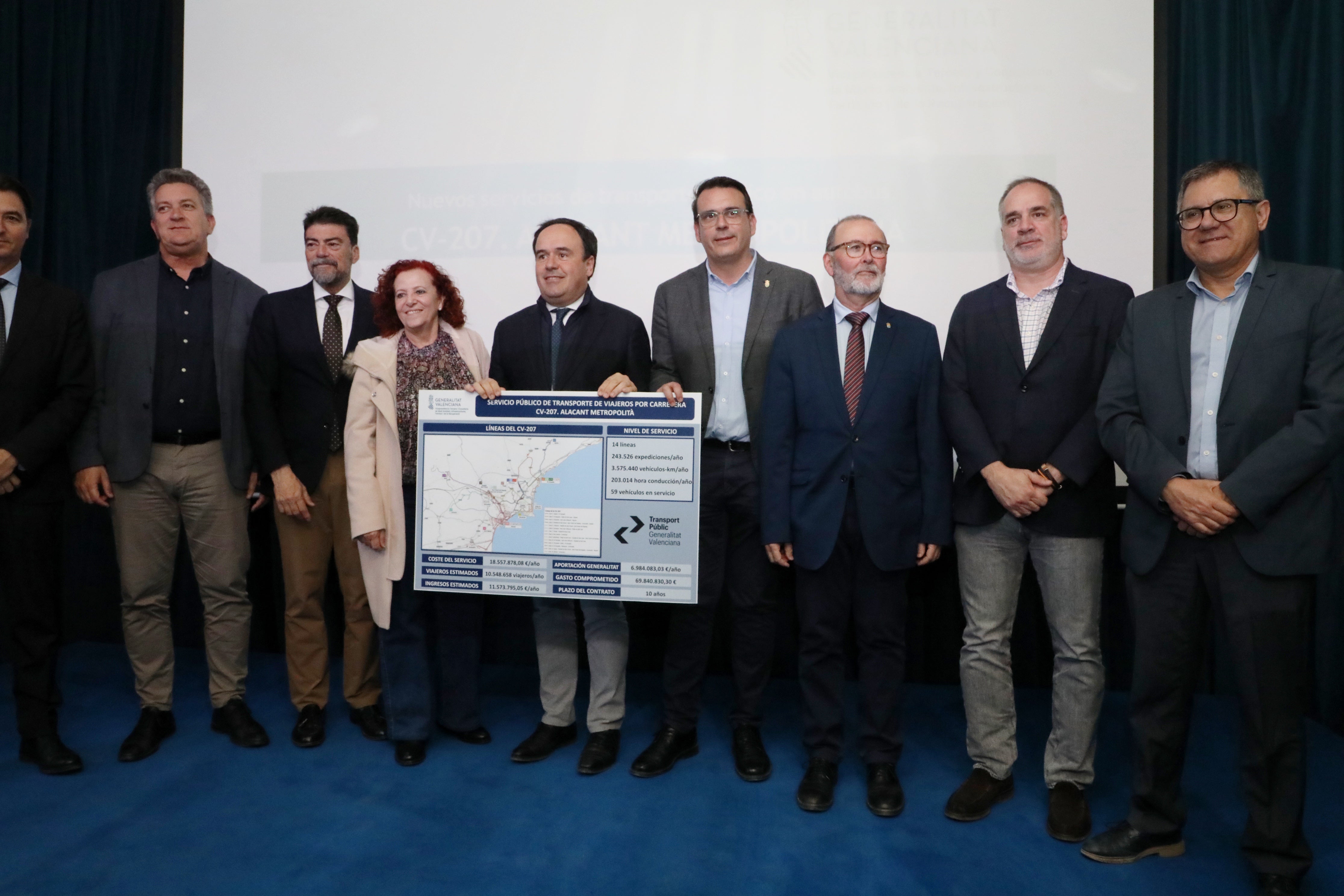 El consell anuncia una reestructuración del transporte metropolitano en autubús con 21 rutas en 14 líneas El consell anuncia una reestructuración del transporte metropolitano en autubús con 21 rutas en 14 líneas