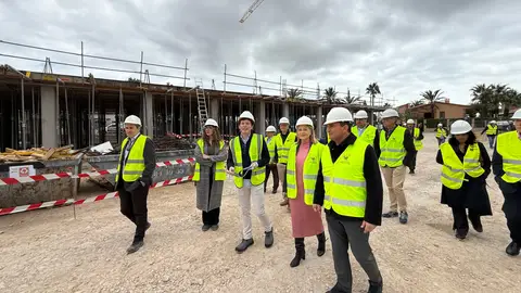 La Consellera de Educación visita las obras del Tercer Colegio de La Nucía La Consellera de Educación visita las obras del Tercer Colegio de La Nucía