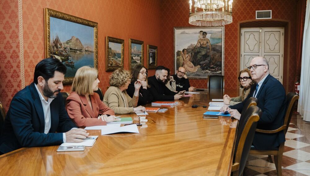 Comisión municipal sobre Les Naus 