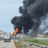 Un incendio en Israel después de haber sido falcanzado por escombros de un misil iraní interceptado Un incendio en Israel después de haber sido falcanzado por escombros de un misil iraní interceptado