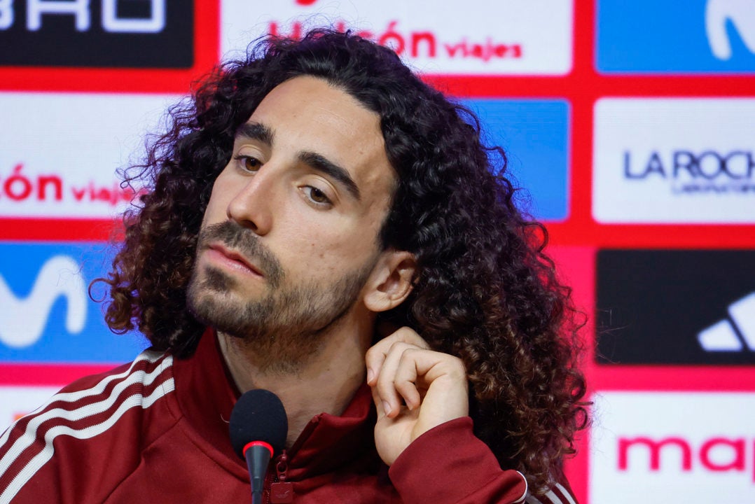 Cucurella y una posible llamada del Barça: "Sería difícil de rechazar" Cucurella y una posible llamada del Barça: "Sería difícil de rechazar"