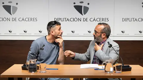 “¡Canta Puebru!, Canta” un proyecto conjunto de la Diputación de Cáceres y El Gato con Jotas para recuperar la tradición oral “¡Canta Puebru!, Canta” un proyecto conjunto de la Diputación de Cáceres y El Gato con Jotas para recuperar la tradición oral
