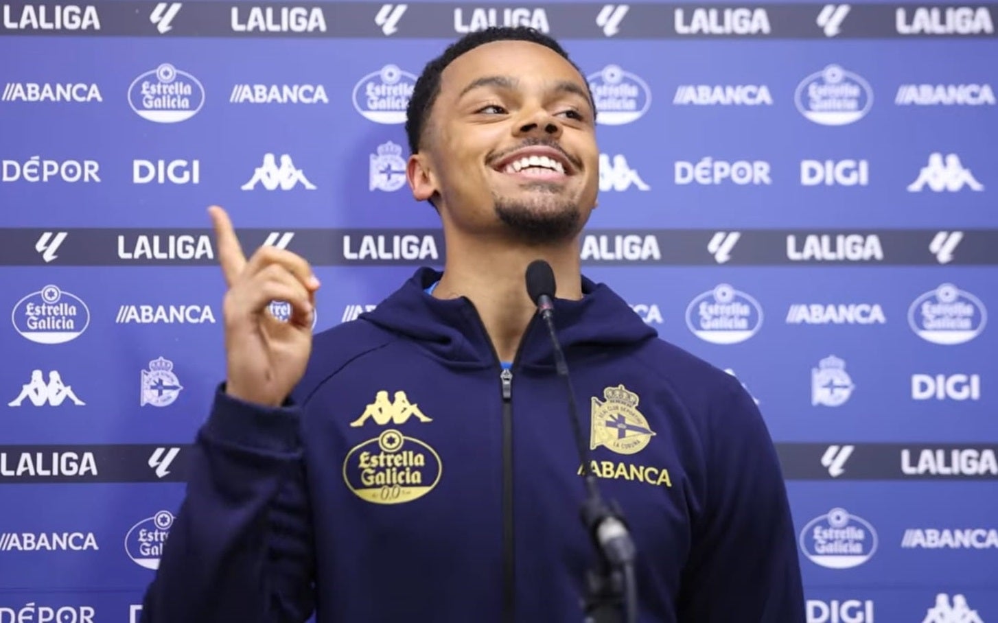 Lucas Noubi dedicó su primer gol con el Deportivo a su madre Lucas Noubi dedicó su primer gol con el Deportivo a su madre