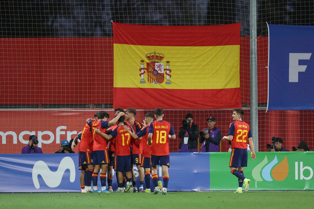 Gonzalo y Pablo García sostienen el pleno de España Gonzalo y Pablo García sostienen el pleno de España