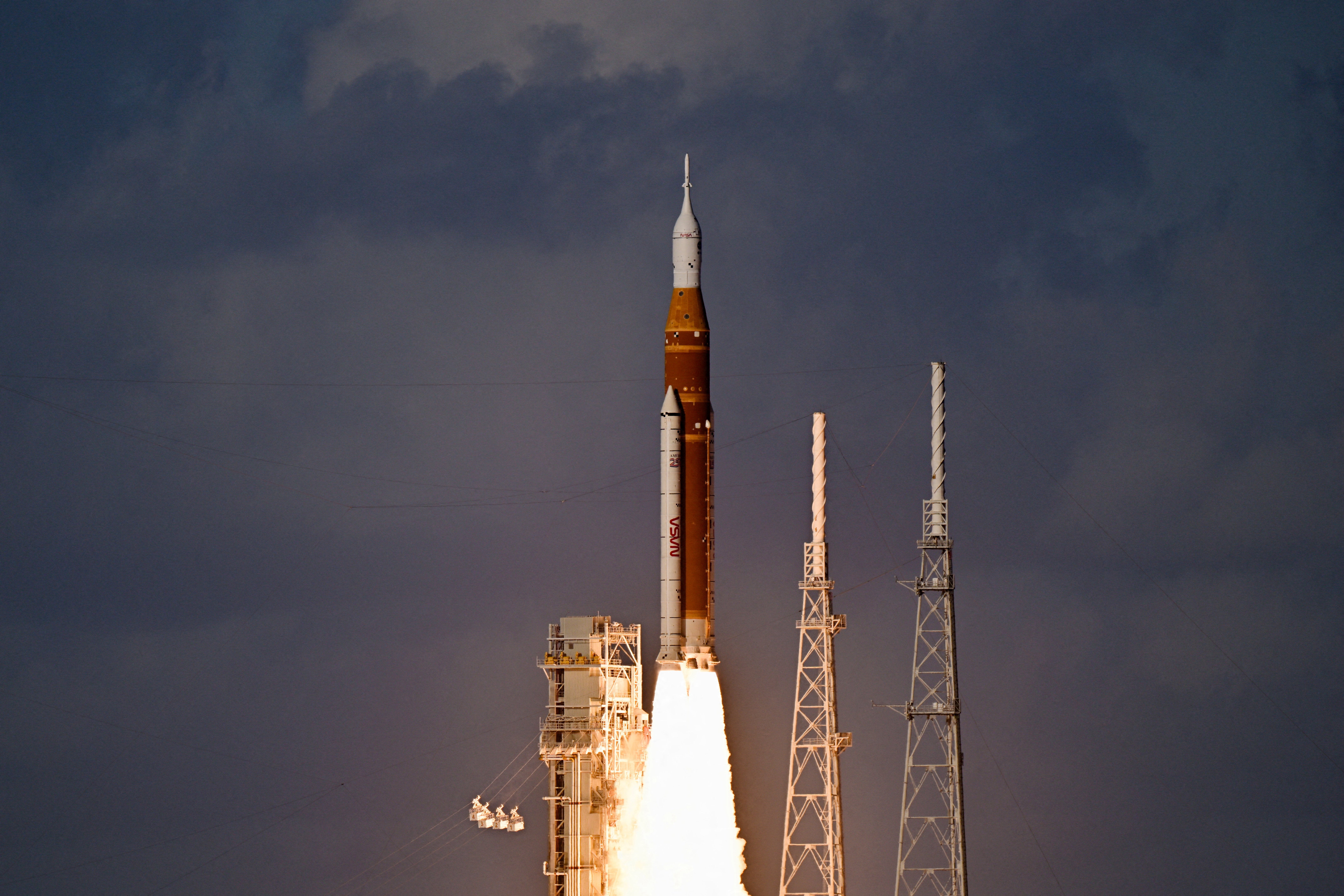 "Es la puerta de entrada a Marte": así contamos en Onda Cero el lanzamiento de Artemis II "Es la puerta de entrada a Marte": así contamos en Onda Cero el lanzamiento de Artemis II