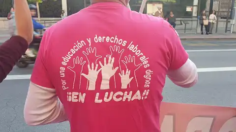 El personal Técnico de Integración Social (PTIS) de los colegios públicos de la provincia de Málaga irá a la huelga el próximo 15 de abril. El personal Técnico de Integración Social (PTIS) de los colegios públicos de la provincia de Málaga irá a la huelga el próximo 15 de abril.