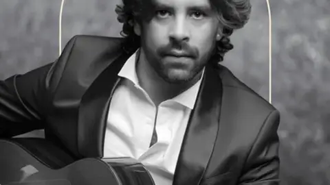 El Pimpi Marbella inaugura “El Brindis” con una noche de flamenco protagonizada por Daniel Casares Casares