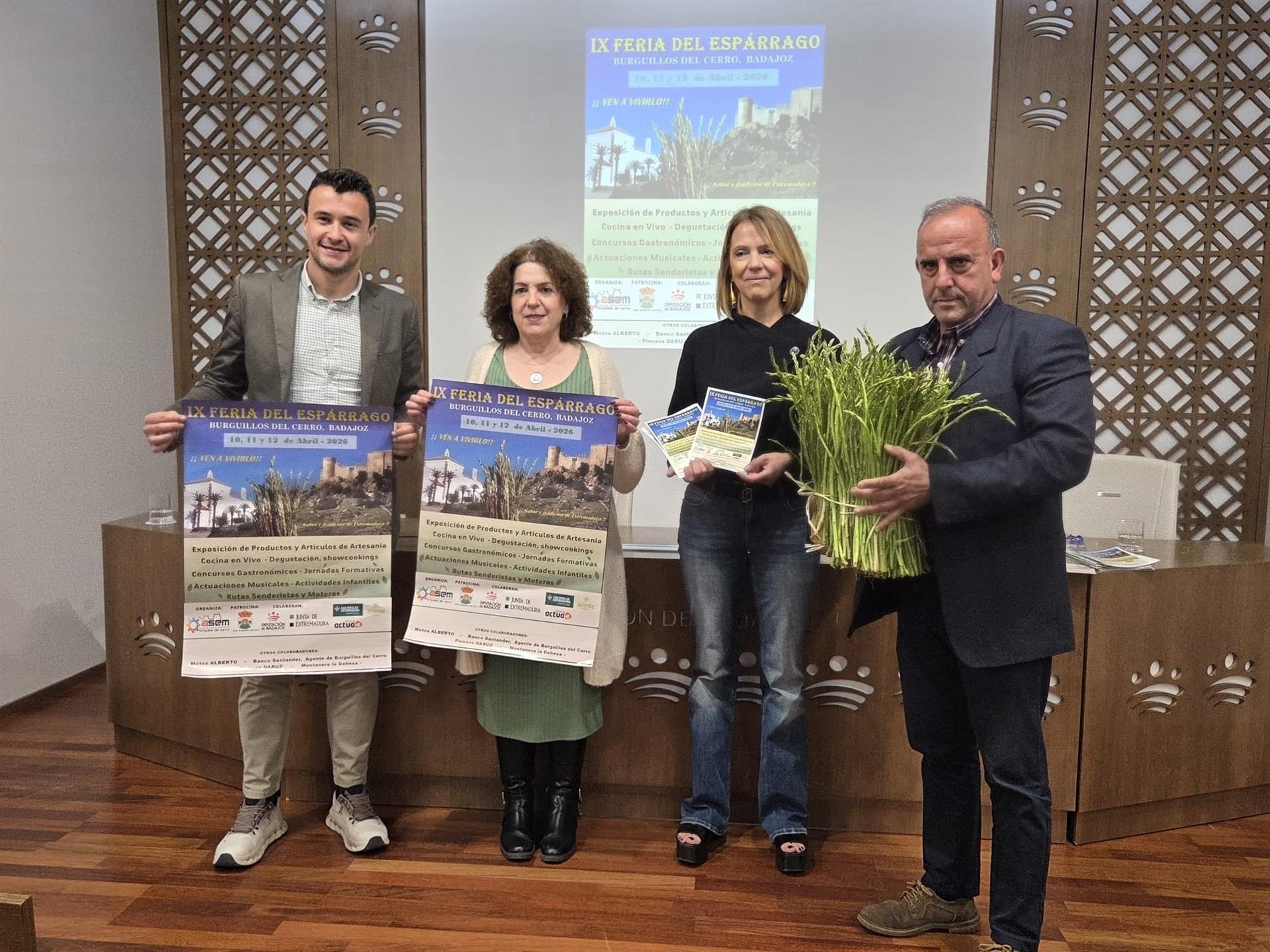 La Feria del Espárrago de Burguillos del Cerro incorpora cocina en vivo y una feria de coleccionismo La Feria del Espárrago de Burguillos del Cerro incorpora cocina en vivo y una feria de coleccionismo