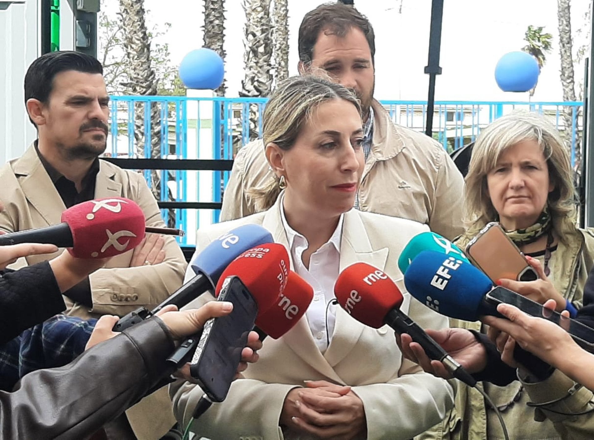 Guardiola avanza con "buen entendimiento" en la negociación con Vox para buscar un acuerdo de "estabilidad" para 4 años Guardiola avanza con "buen entendimiento" en la negociación con Vox para buscar un acuerdo de "estabilidad" para 4 años