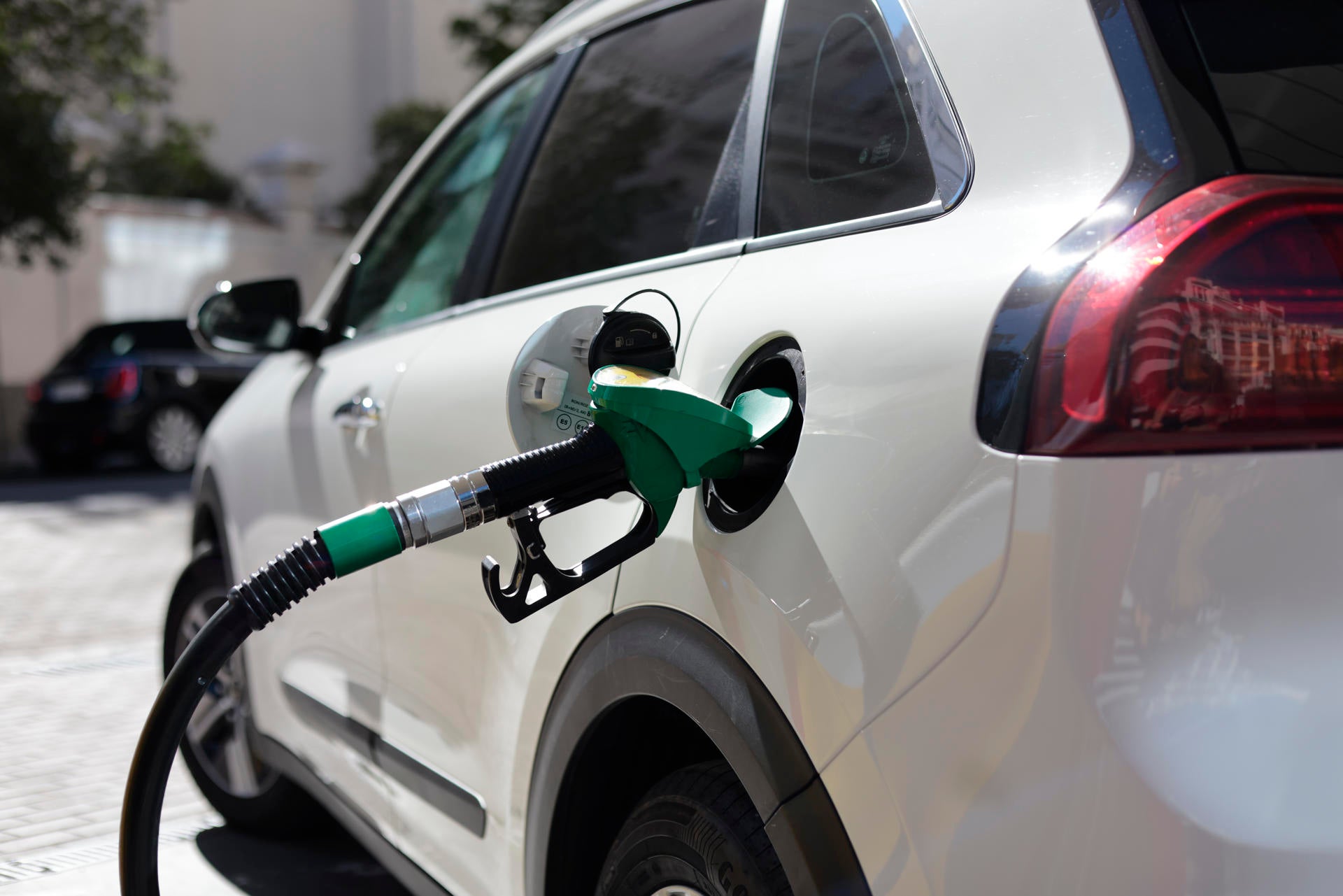 Qué pasa con la gasolina tras el alto el fuego en Irán: cuándo bajará el precio en las gasolineras Qué pasa con la gasolina tras el alto el fuego en Irán: cuándo bajará el precio en las gasolineras