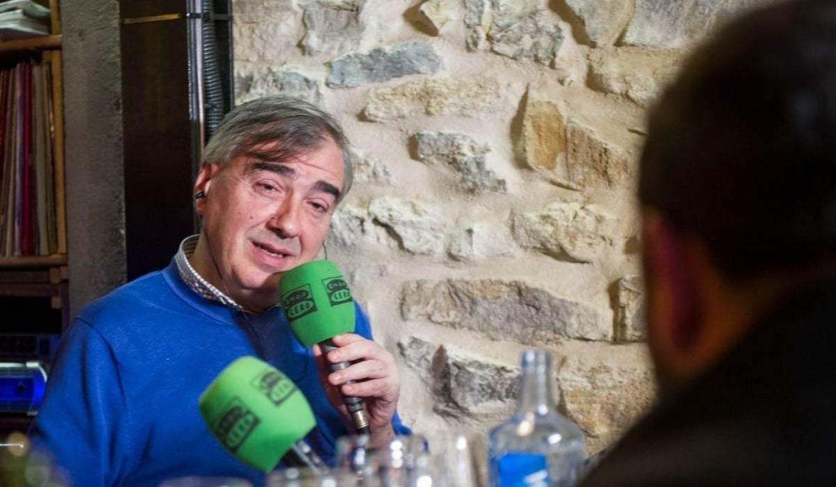 Trump diseña su dólar perfecto: una moneda con el puño en alto y su cara grabada Trump diseña su dólar perfecto: una moneda con el puño en alto y su cara grabada