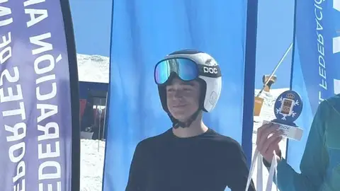 El CESG vuelve a llevar la Comunitat Valenciana al podio nacional en la Copa y el Campeonato de España de Ski Cross (SX) El CESG vuelve a llevar la Comunitat Valenciana al podio nacional en la Copa y el Campeonato de España de Ski Cross (SX)