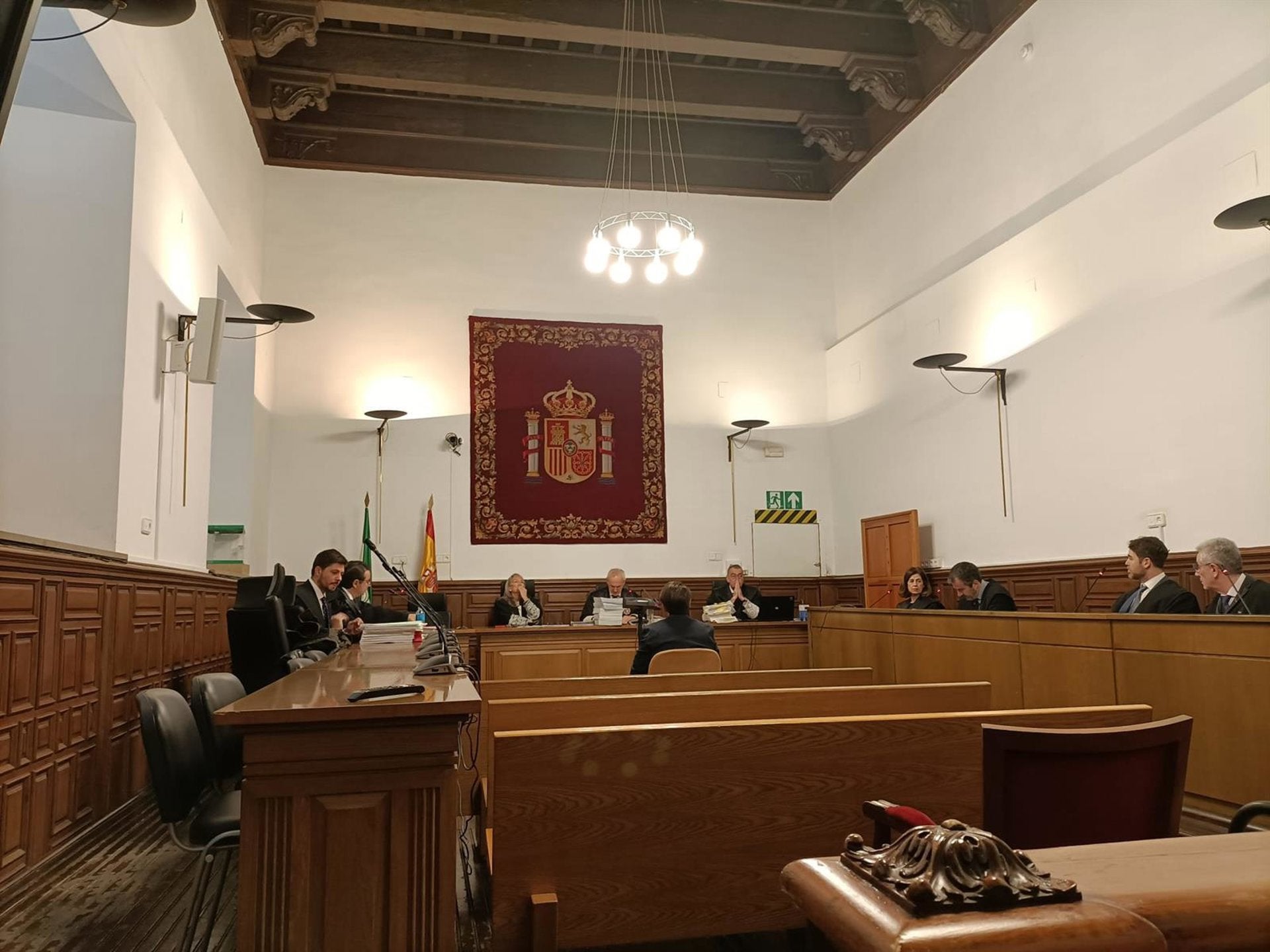 La Audiencia de Granada condena a nueve años de inhabilitación al exconcejal Juan Antonio Fuentes por prevaricación La Audiencia de Granada condena a nueve años de inhabilitación al exconcejal Juan Antonio Fuentes por prevaricación