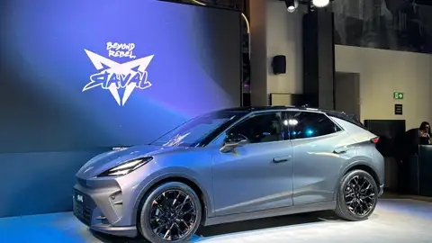 Seat presenta el nou Cupra Raval, el primer cotxe 100% elèctric fabricat a Martorell Seat presenta el nou Cupra Raval, el primer cotxe 100% elèctric fabricat a Martorell