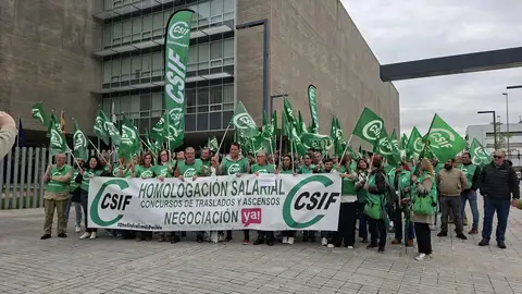 CSIF pide a la Junta negociar ya la equiparación salarial en Administración General a la media del resto de CCAA CSIF pide a la Junta negociar ya la equiparación salarial en Administración General a la media del resto de CCAA