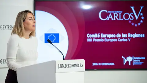 La Fundación Yuste concede el Premio Europeo Carlos V al Comité Europeo de las Regiones La Fundación Yuste concede el Premio Europeo Carlos V al Comité Europeo de las Regiones