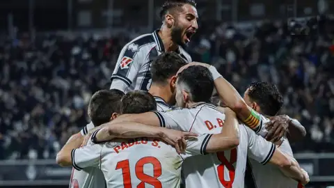 La plantilla del Castellón celebra un gol en Castalia La plantilla del Castellón celebra un gol en Castalia