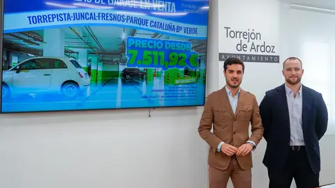 El Ayuntamiento de Torrejón de Ardoz pone a la venta plazas de aparcamiento para coches a partir de 7.500 euros en los barrios de Torrepista, Juncal, Fresnos, Parque Cataluña y Barrio Verde Presentación de las nuevas plazas de aparcamiento promovidas por el Ayuntamiento de Torrejón de Ardoz