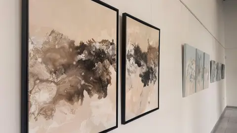 Exposición ''Comienzos'' Exposición ''Comienzos''