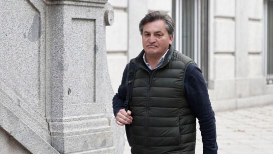 &Aacute;lvaro Gallego, el ch&oacute;fer que supuestamente llev&oacute; a Carmen Pano a la sede del PSOE/ EFE/Sergio P&eacute;rez