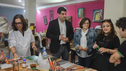 A Xunta pon en valor en Ourense o papel da divulgación dos oficios de artesanía A Xunta pon en valor en Ourense o papel da divulgación dos oficios de artesanía