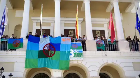 El pueblo gitano reclama en Badajoz que conocer es "necesario" y reconocer es "imprescindible" El pueblo gitano reclama en Badajoz que conocer es "necesario" y reconocer es "imprescindible"