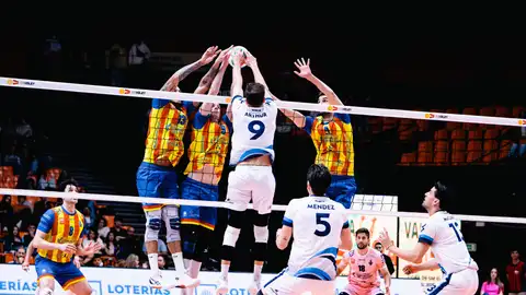 Léleman Conqueridor y CV Melilla abren fuego en los playoffs Léleman Conqueridor y CV Melilla abren fuego en los playoffs