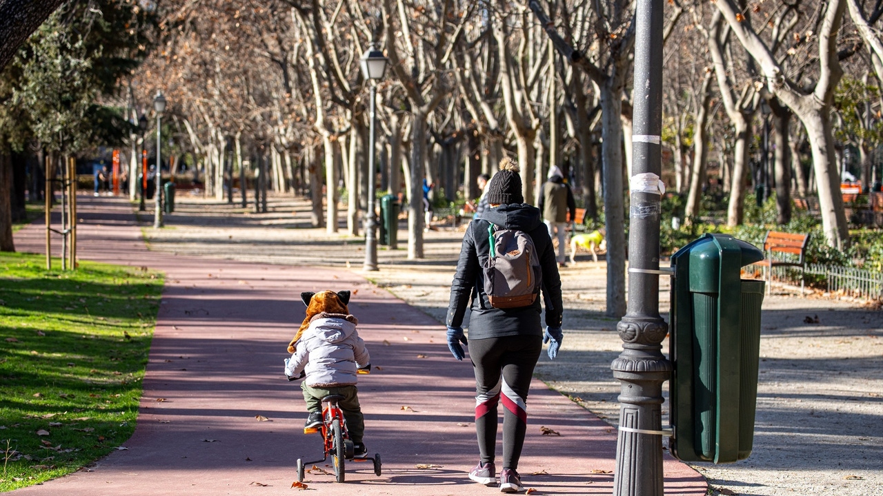 De Manga Corta a Invierno: España se Prepara para un Cambio de Tiempo Drástico