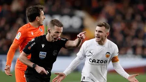 Cuatro árbitros españoles, seleccionados por FIFA para el Mundial 2026 Cuatro árbitros españoles, seleccionados por FIFA para el Mundial 2026