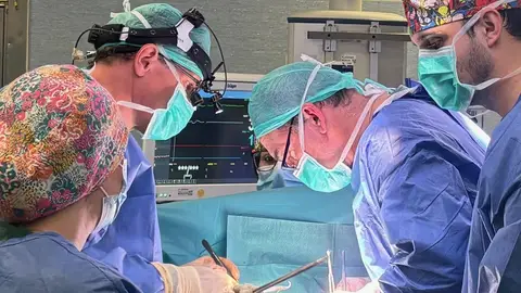 El Hospital Vithas Xanit Internacional celebra 20 años de su apertura y de su primera cirugía cardíaca con una jornada conmemorativa El Hospital Vithas Xanit Internacional celebra 20 años de su apertura y de su primera cirugía cardíaca con una jornada conmemorativa