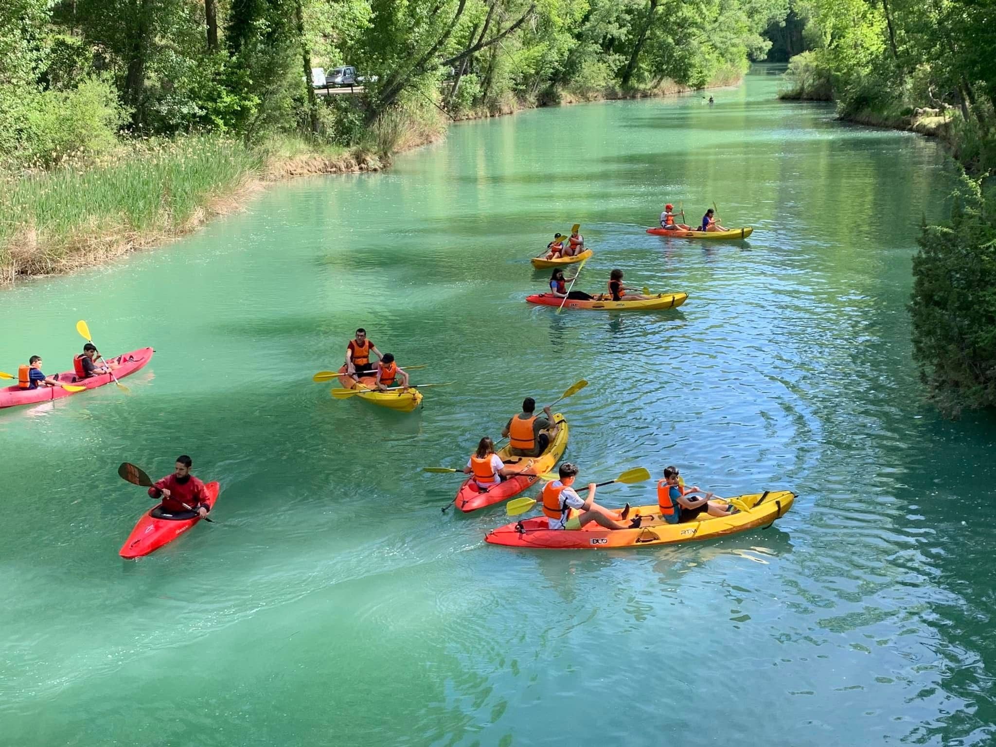 Vivir el eclipse solar en piragua: una experiencia inmersiva en el río Júcar en Cuenca Vivir el eclipse solar en piragua: una experiencia inmersiva en el río Júcar en Cuenca