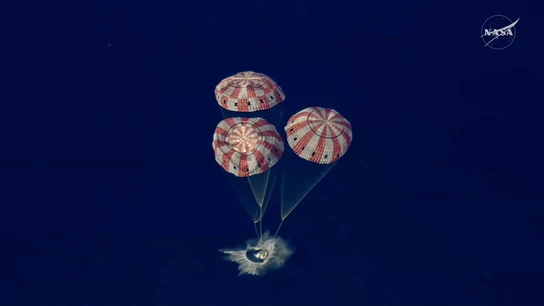 Momento del amerizaje los astronautas de Artemis II. Momento del amerizaje los astronautas de Artemis II.