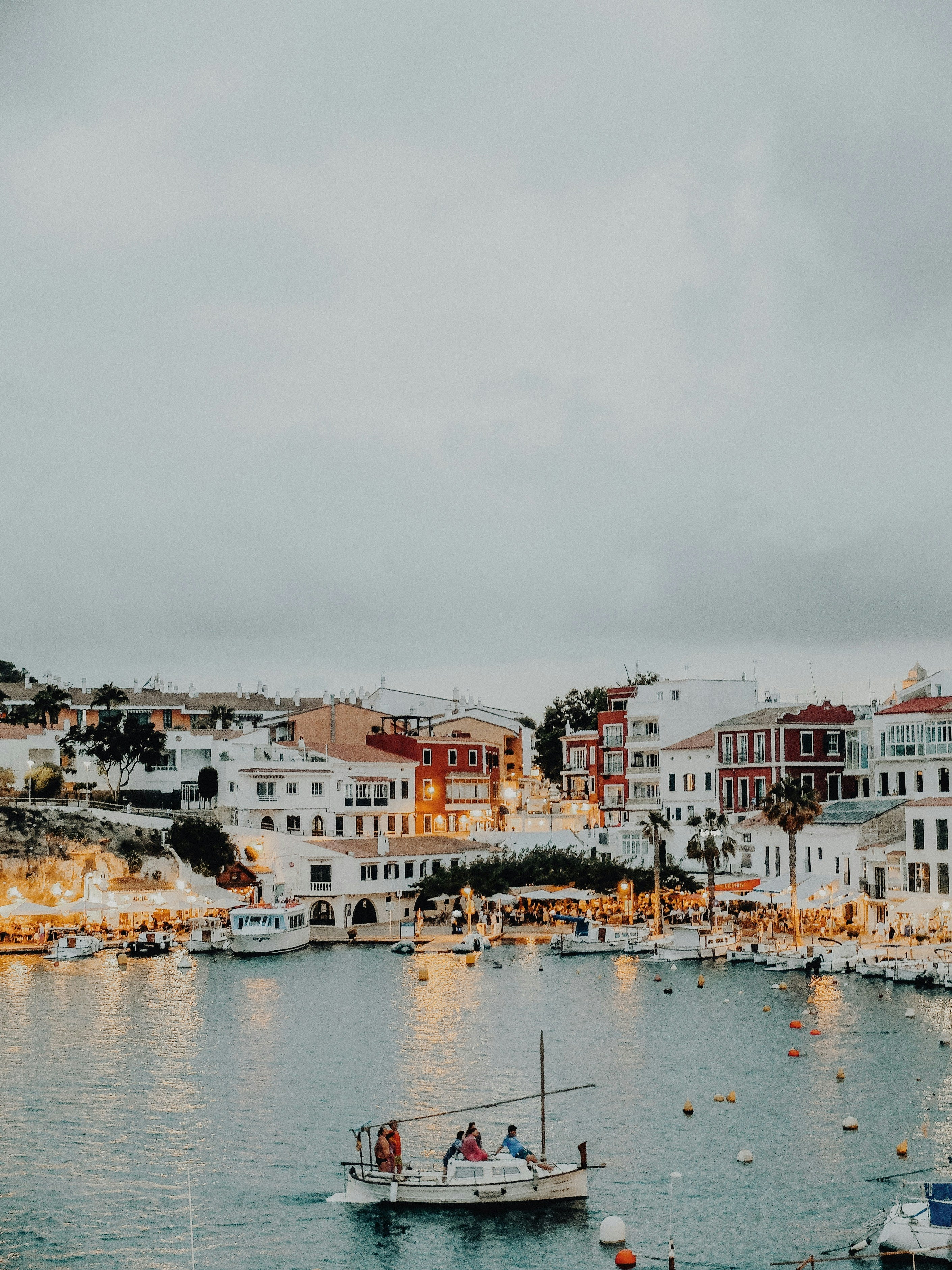 El Consell Insular de Menorca inicia el proceso para comprar viviendas privadas desocupadas para destinarlas a vivienda social El Consell Insular de Menorca inicia el proceso para comprar viviendas privadas desocupadas para destinarlas a vivienda social