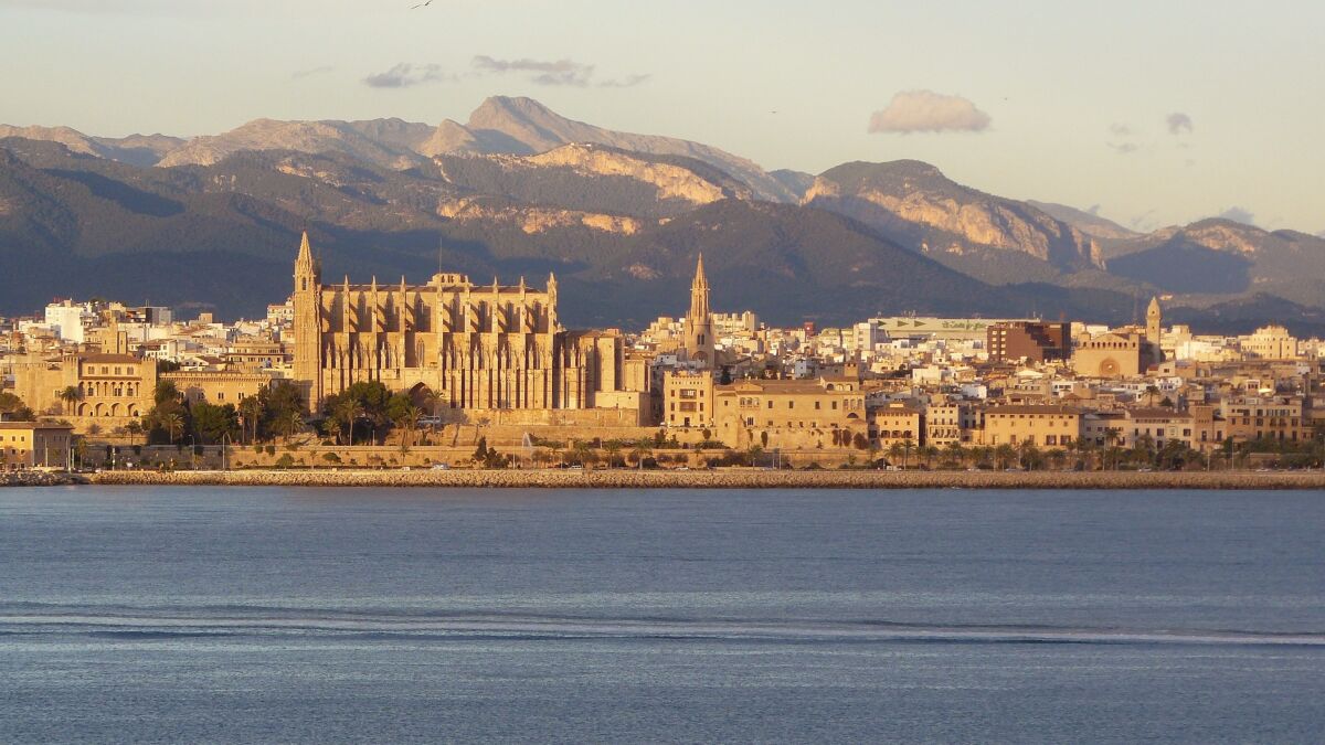 Descubrir Palma: una ciudad de arte, historia y estilo de vida mediterráneo